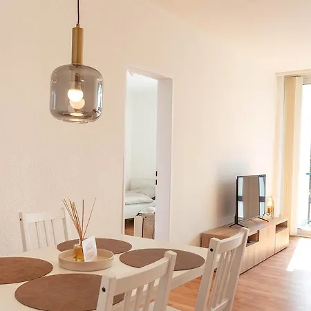 شقة Komfort Fuer Monteure In اركراث